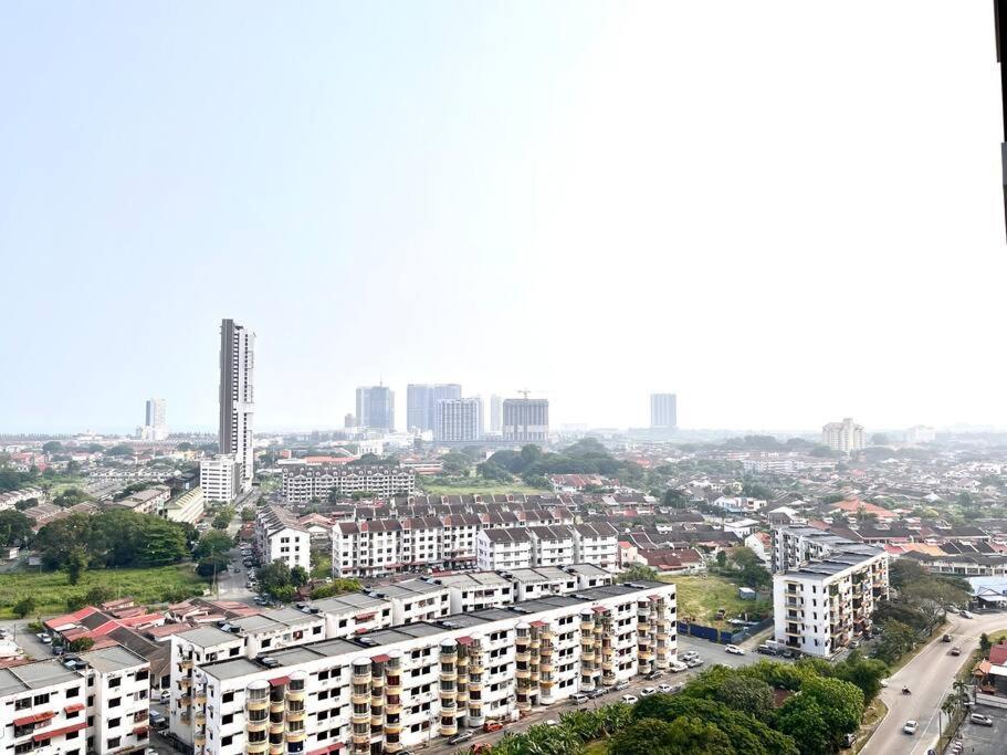 Urban Home-Swimming Pool-City Center Malacca エクステリア 写真